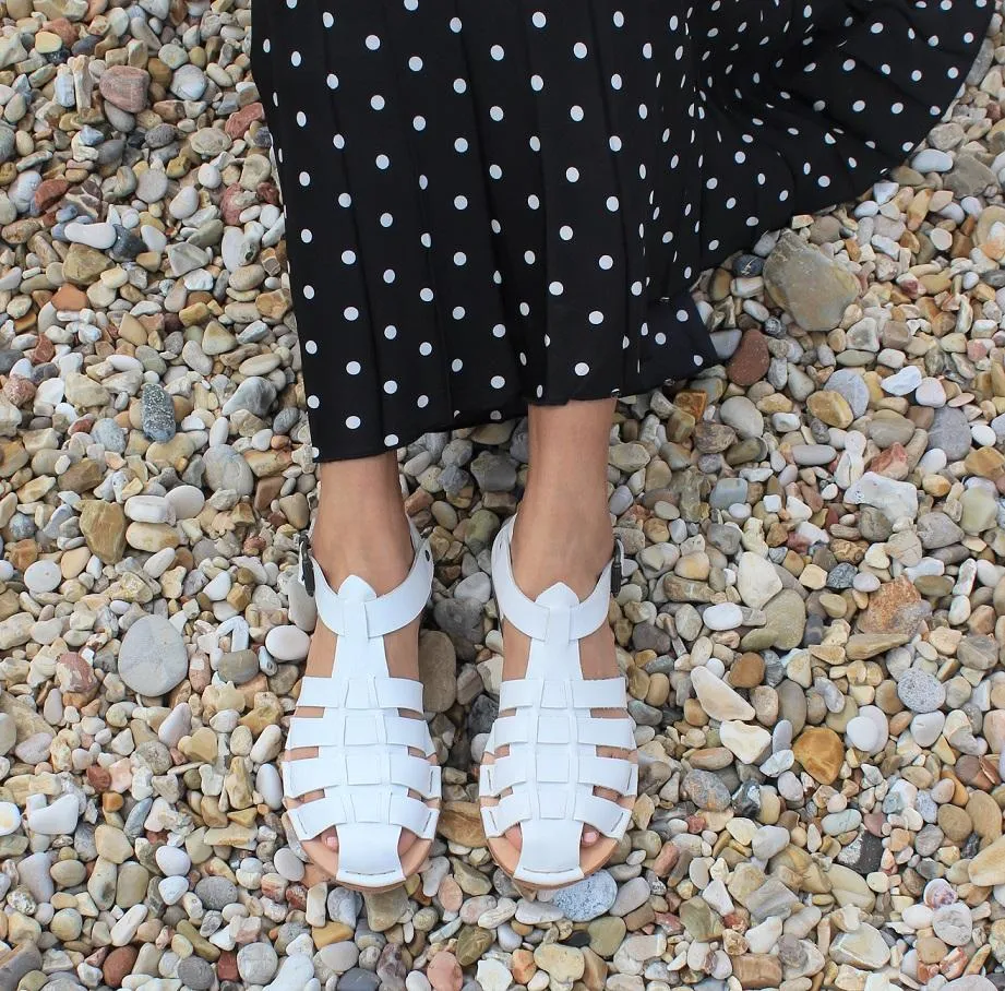 SAN 18 – White