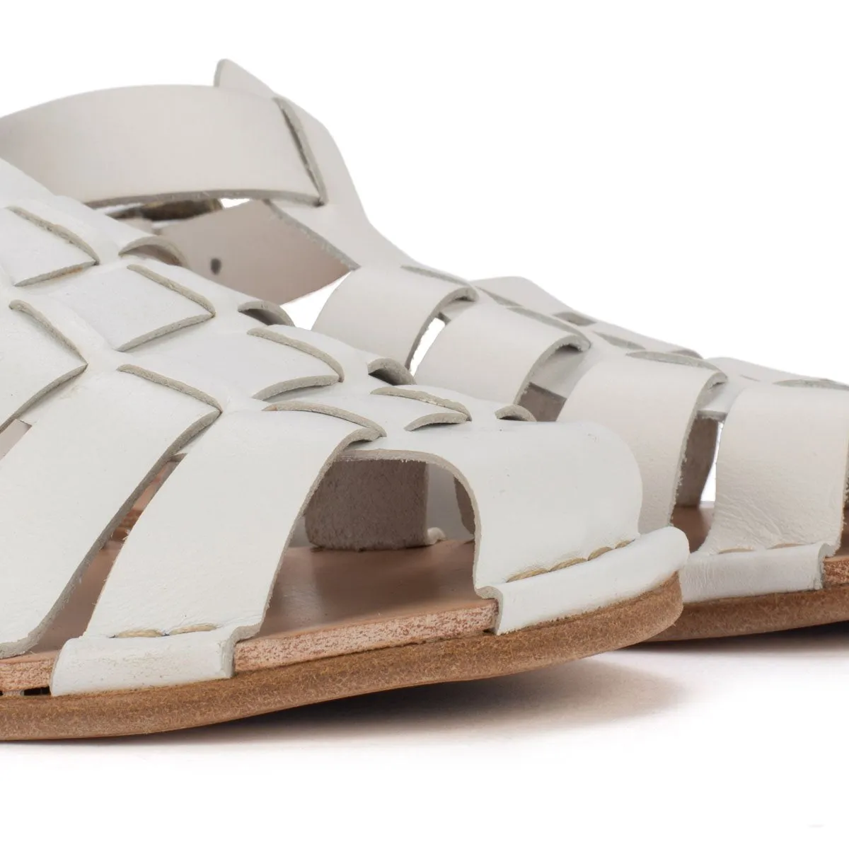 SAN 18 – White