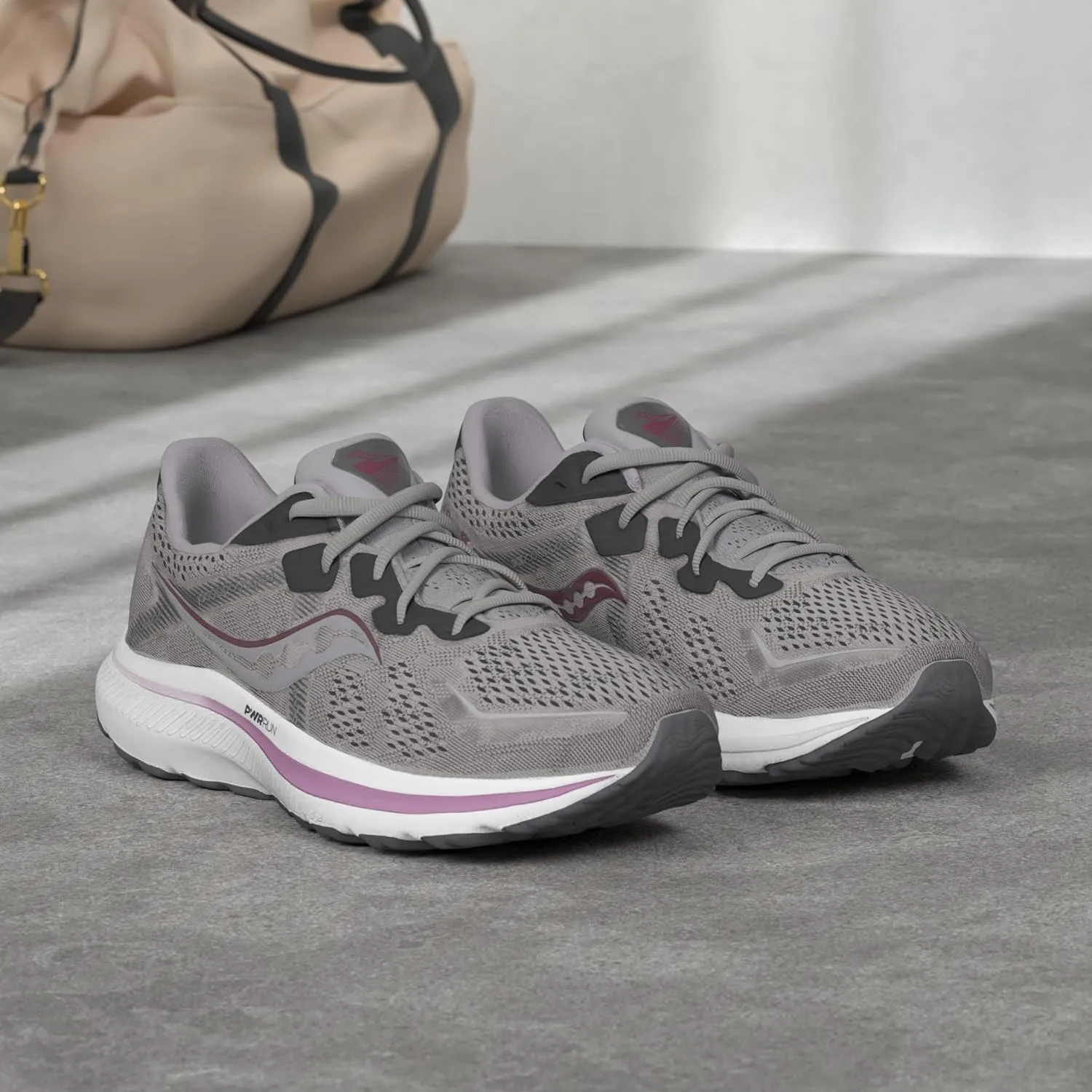 Saucony Women's Omni 20 Running Shoe