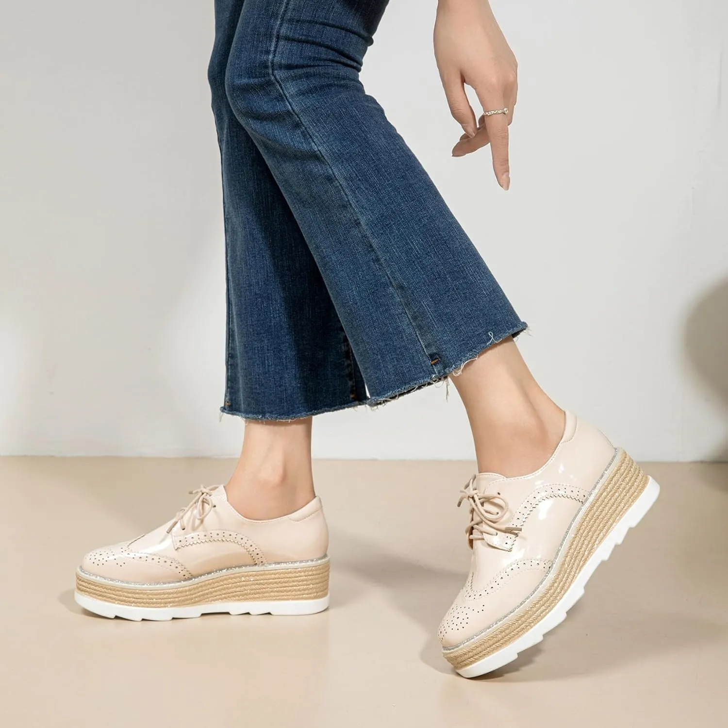 SHEMEE Women's Platform Heels Wedge Lace Up Oxfords Pumps Retro Wingtip High Heels Round Toe British Style Brogues Leisure Sneaker Shoes