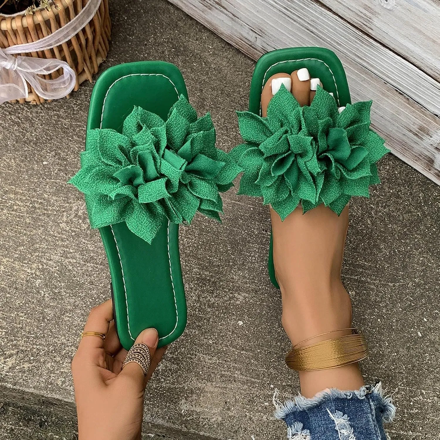 Slides Sandals Women Footwear Women's Summer Flat Casual Fashion Slippers Floral Embellishments One Line Beach Slippers