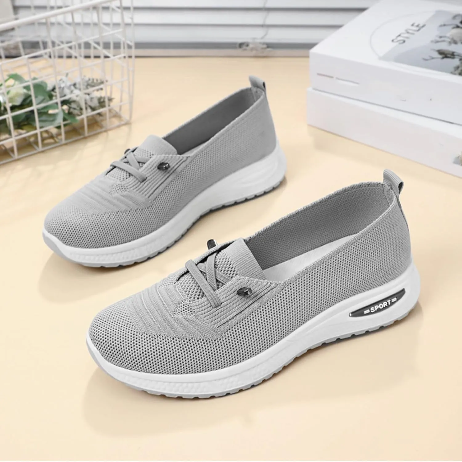 Slip On Orthopedic Sneakers Women Breathable Mesh Knitted Woven Low Top Walking Shoes Lightweight Wide Width Soft Sole Arch Support Non-Slip Shoes