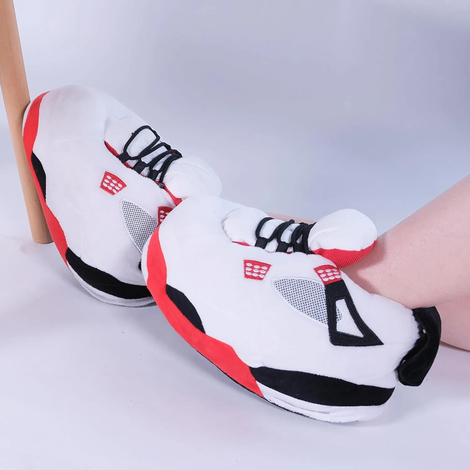 Sneaker Slippers, Trendy Plush Home Shoes Anti-Slip Soft Comfy Slides Warm Winter House Footwear One Size Fits Women Men