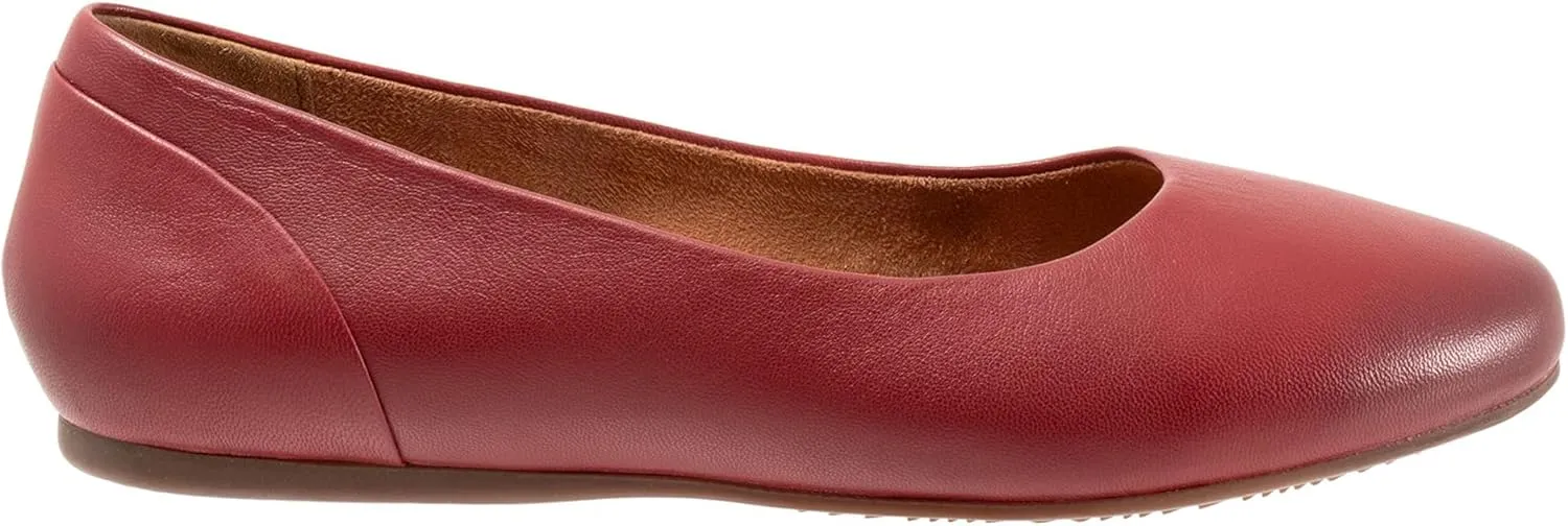 SoftWalk Women's Shiraz Ballet Flat