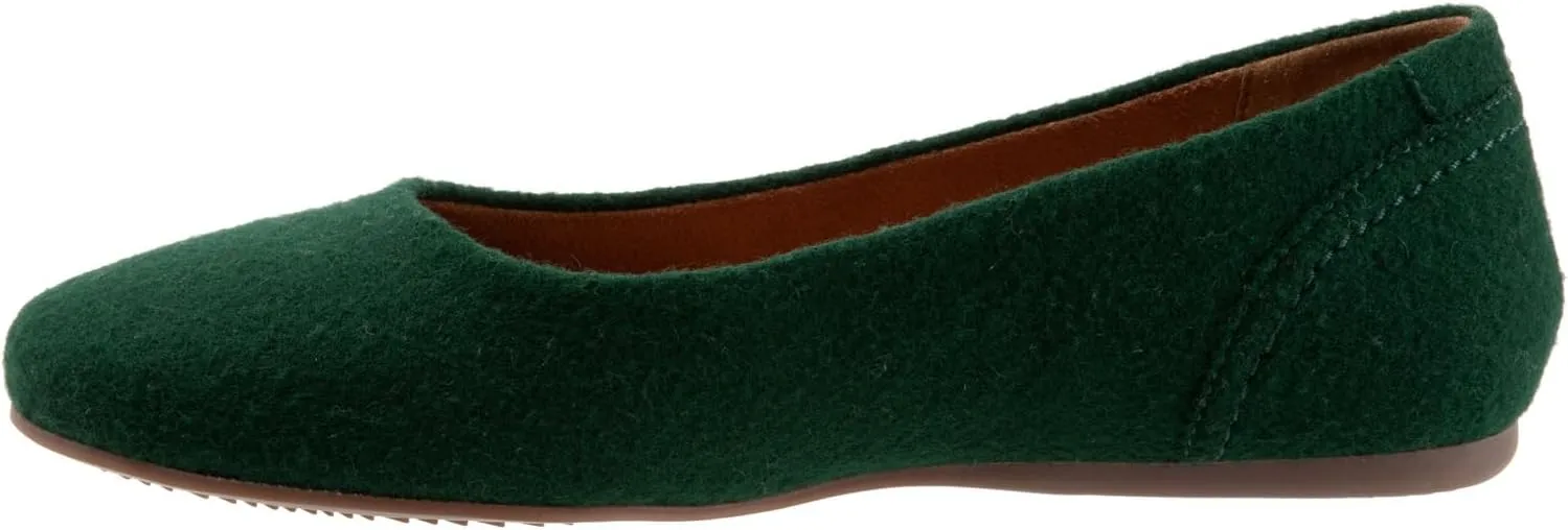 SoftWalk Women's Shiraz Ballet Flat