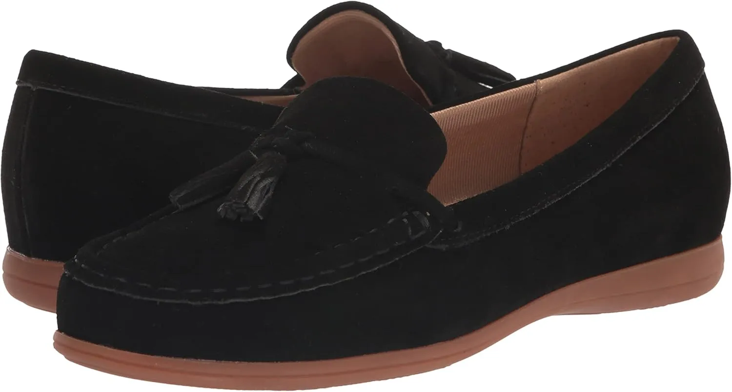 Trotters Women's Flat Loafer