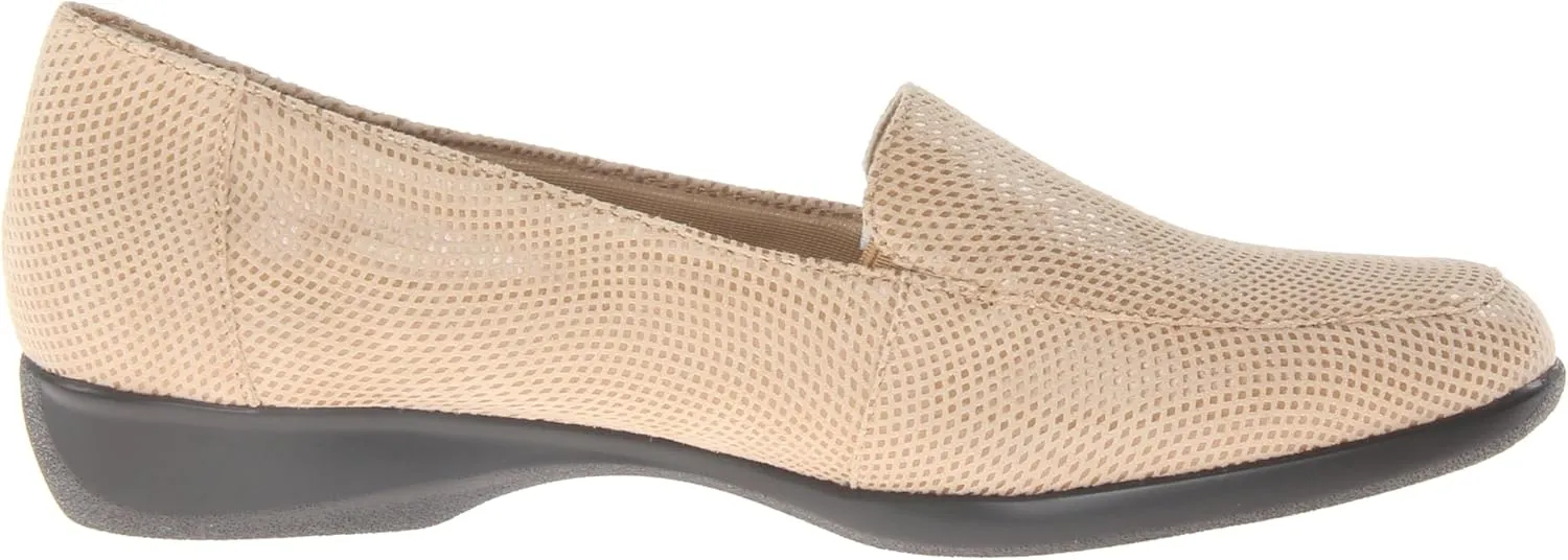 Trotters Women's Jenn Mini Loafer
