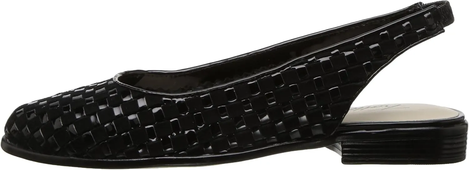 Trotters Women's Lucy Flat