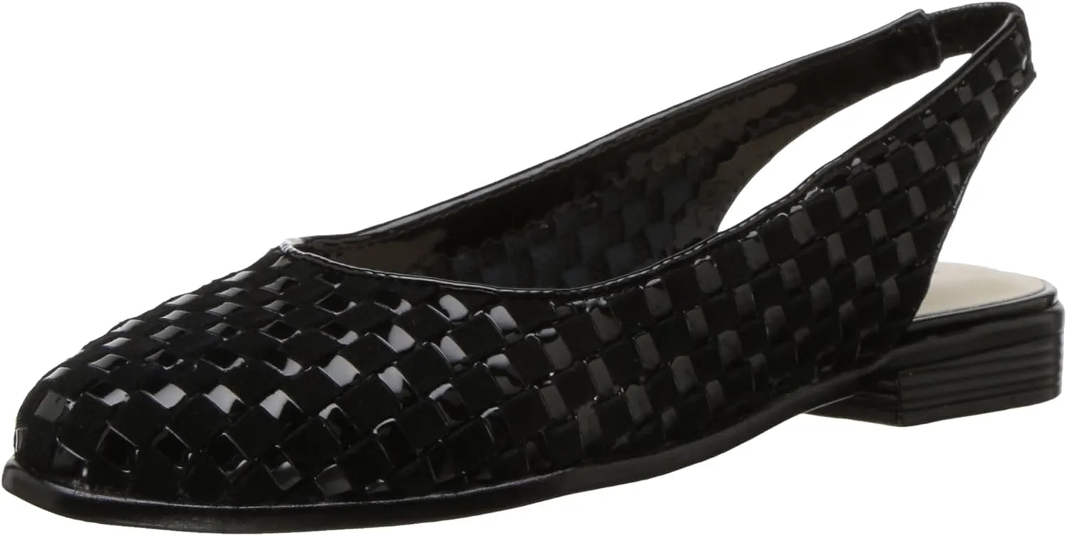 Trotters Women's Lucy Flat