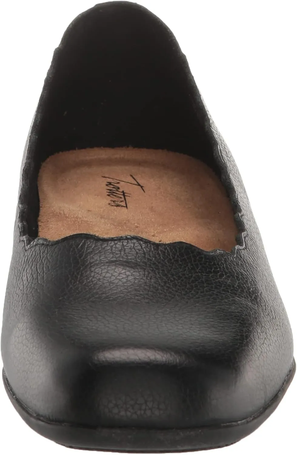 Trotters Women's Sabine Ballet Flat