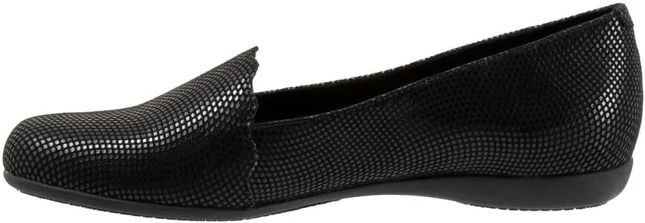 Trotters Women's Sage Ballet Flat