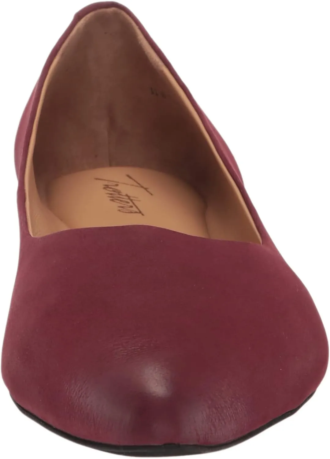 Trotters Women's Sandal Ballet Flat