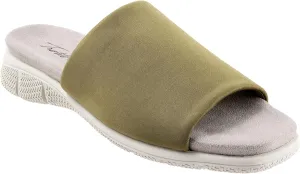 Trotters Women's Toni Flat Sandal
