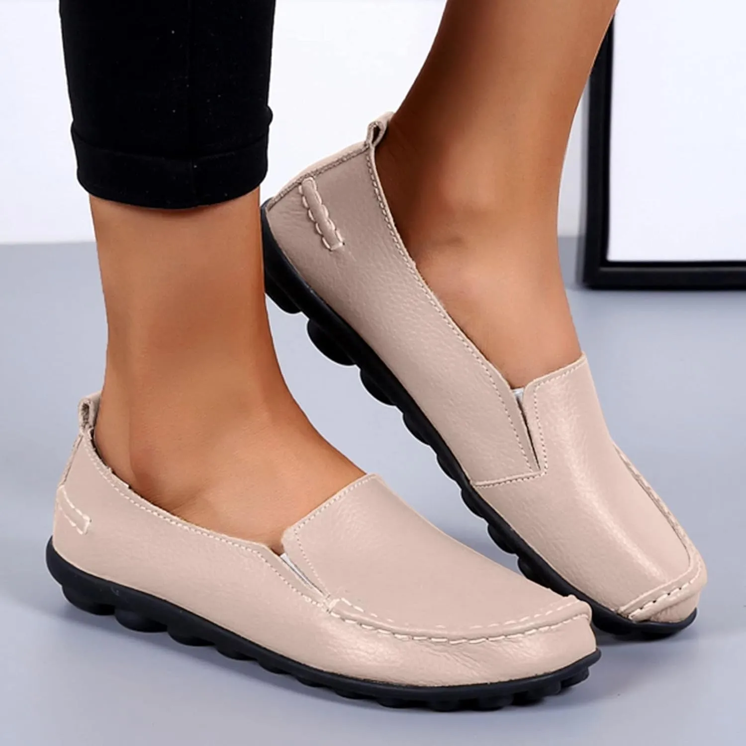 Women's Slip On Leather Shoes Soft Flat Soled Non Slip Elderly Loafers Orthopedic Slip-On Loafers Work Shoes