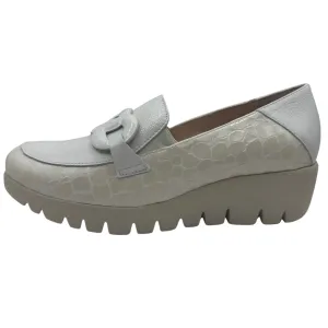 Wonders Cream & White Loafers