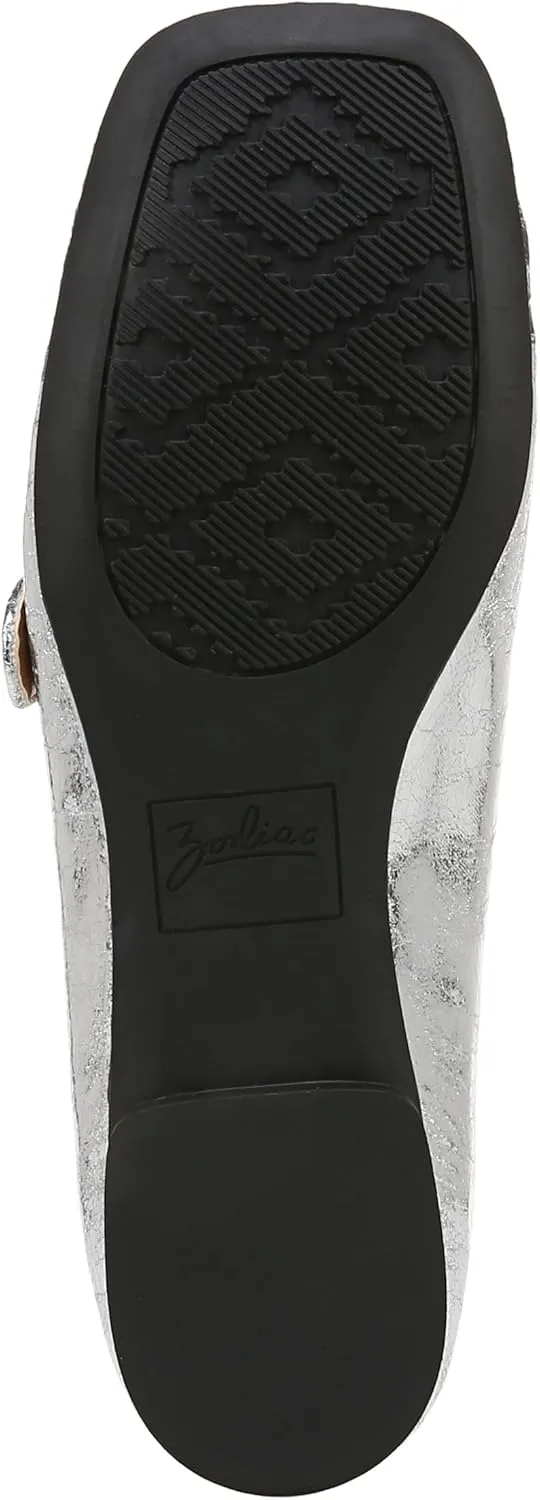 ZODIAC Women's Classic Loafer Flat