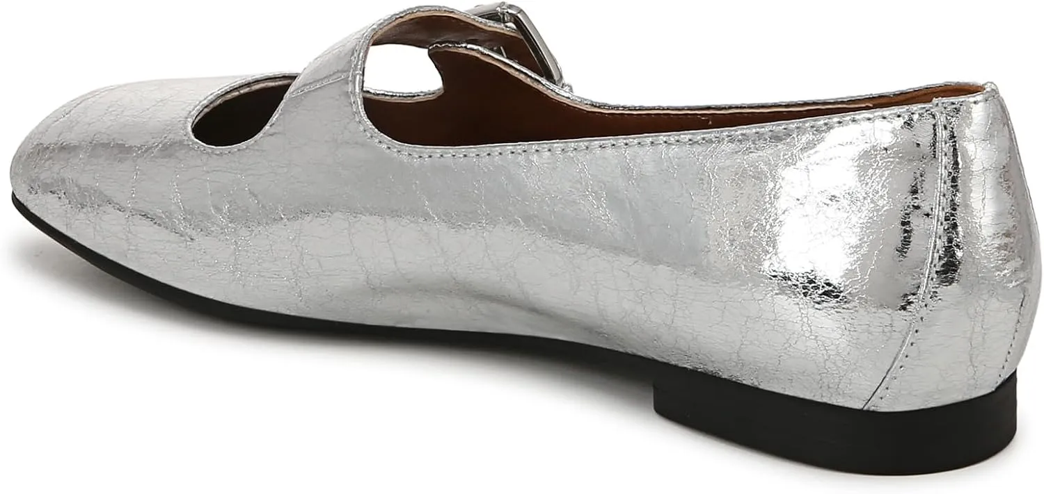 ZODIAC Women's Classic Loafer Flat